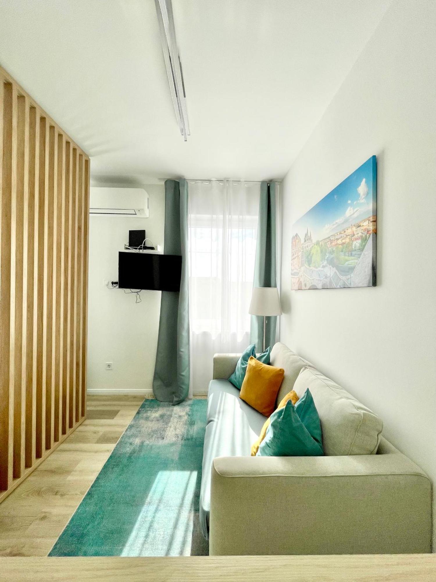 Margaret Apartment Next To The Lukacs Spa With Panorama Danube Budapeste Exterior foto